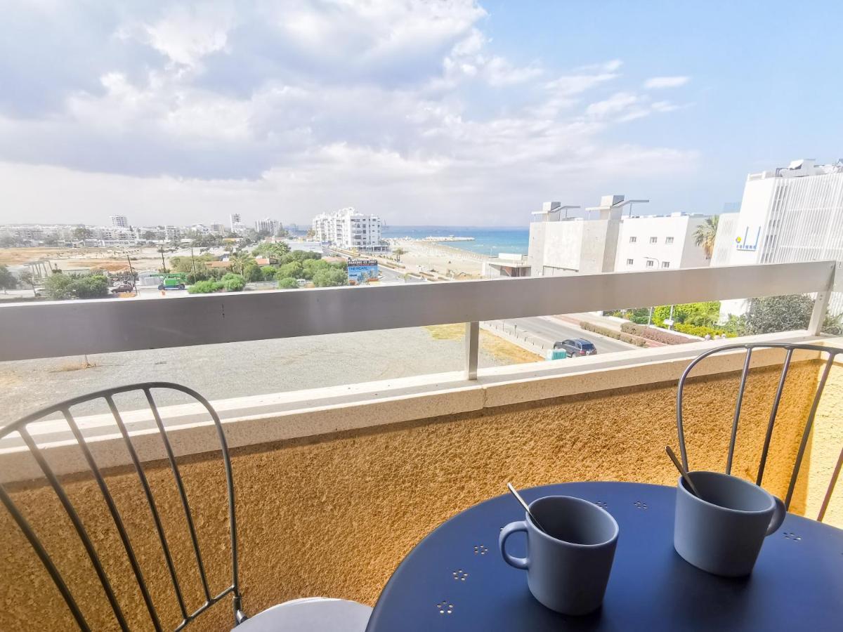Sea-Esta Seaview Apartment, 200 Meters To The Beach Ларнака Экстерьер фото