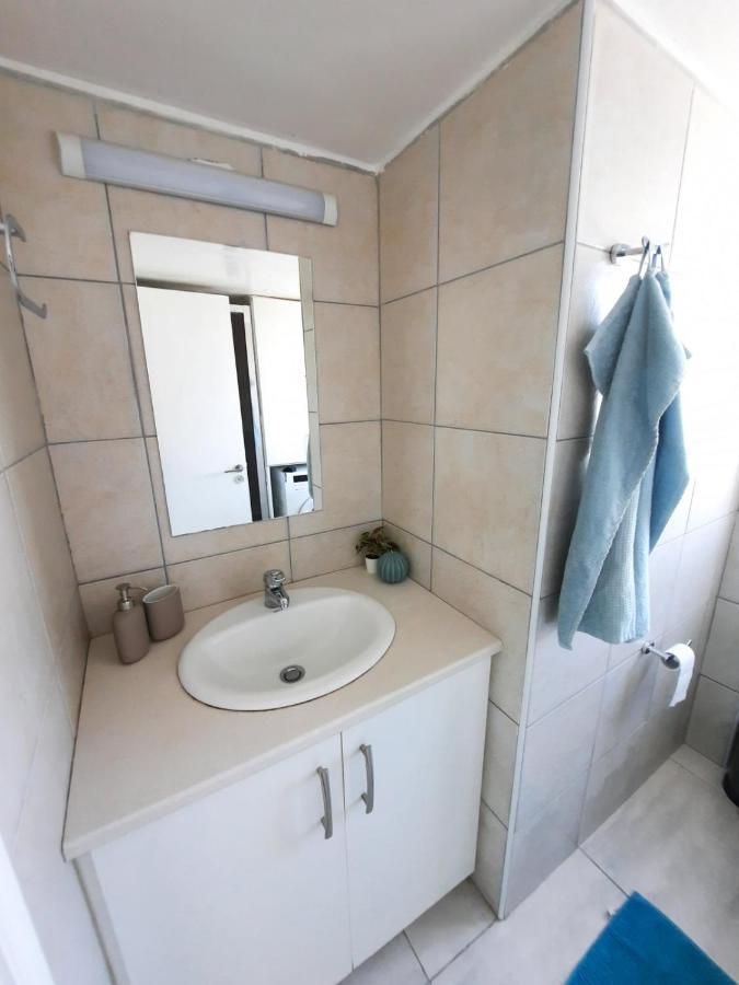 Sea-Esta Seaview Apartment, 200 Meters To The Beach Ларнака Экстерьер фото