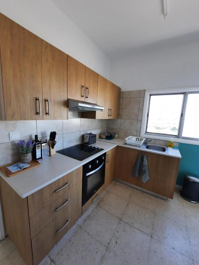 Sea-Esta Seaview Apartment, 200 Meters To The Beach Ларнака Экстерьер фото